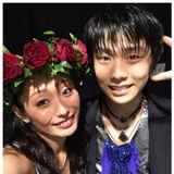 安藤美姫、羽生結弦との仲良し2ショットに反響 「姉弟みたい」「美男美女」