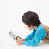 スマホを持っているだけで受信料課されるか NHKのネット配信に不安