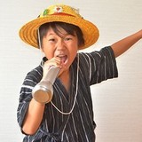 10歳のユーチューバー　自由を求めて学校に通わない選択「不登校は不幸じゃない」