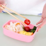 たびたびお弁当で食中毒になりかけているのに、前日調理をやめない妻。